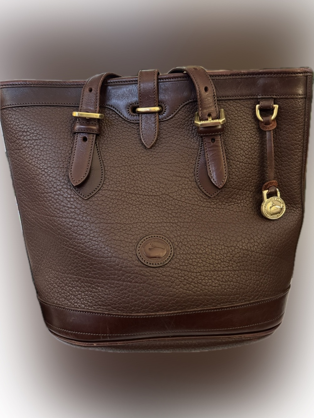 Vintage Dooney & Bourke All-Weather Leather Bucket Tote – Excellent Condition!